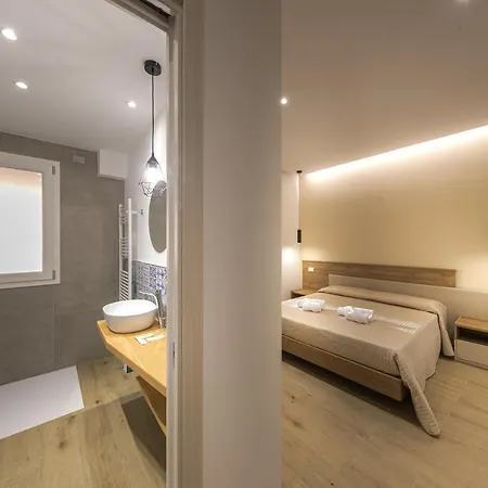 Guest house Coresi Cefalu
