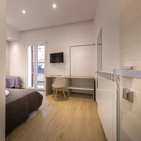 Coresi Konukevi Cefalù